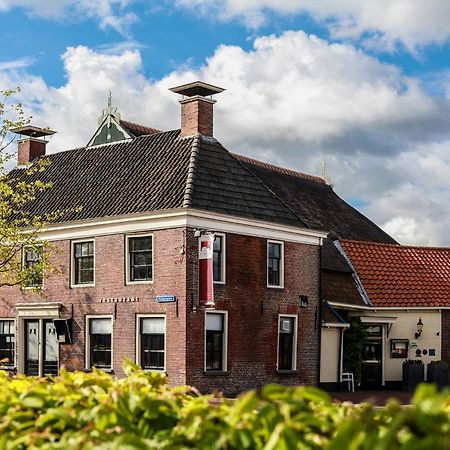 Teades Plak bij De Herberg van Smallingerland Hotel Rottevalle Buitenkant foto